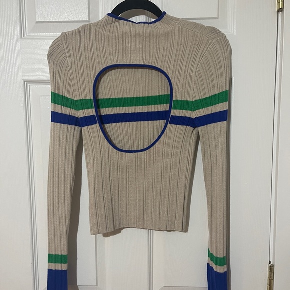 open-back sweater top - Picture 2 of 3